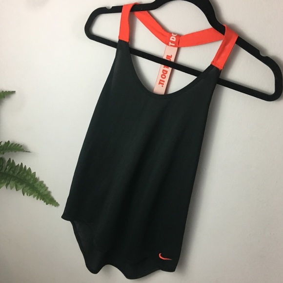 Nike Tops - Nike drifit womens racerback tank open back